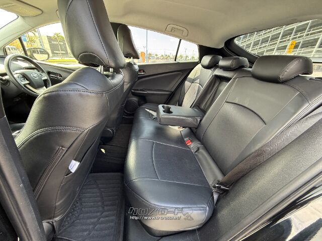 トヨタ プリウス