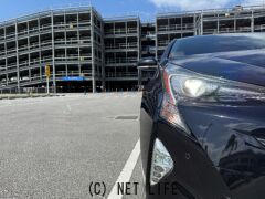 トヨタ プリウス