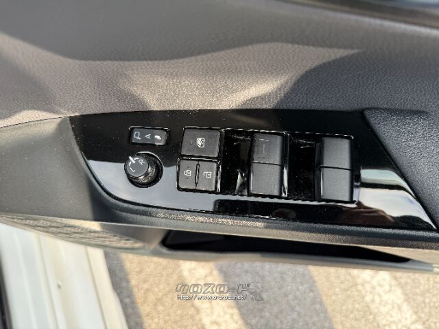 トヨタ プリウスPHV