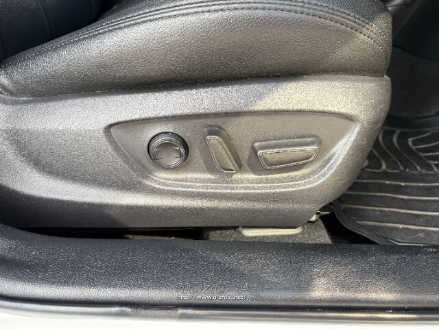 トヨタ プリウスPHV