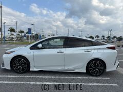 トヨタ プリウスPHV