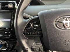 トヨタ プリウスPHV