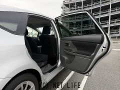 トヨタ プリウスα