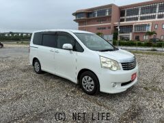トヨタ ノア