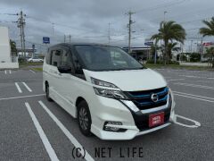 日産 セレナ