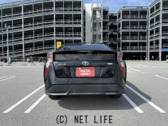 トヨタ プリウス