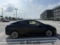 トヨタ プリウス