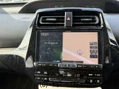 トヨタ プリウス