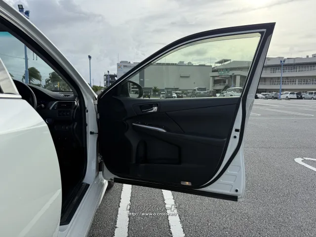 トヨタ カムリハイブリッド