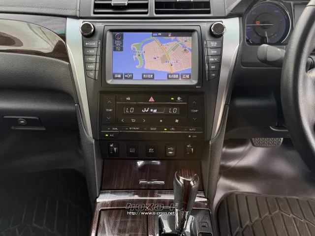 トヨタ カムリハイブリッド