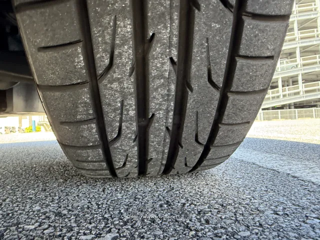 スバル レヴォーグ