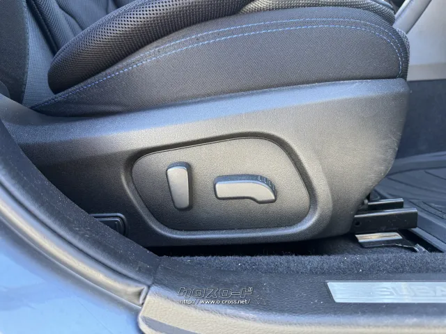 スバル レヴォーグ