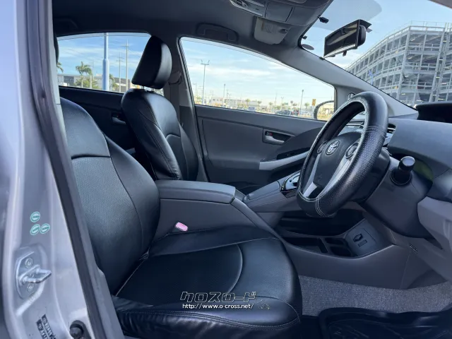 トヨタ プリウス