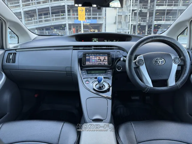 トヨタ プリウス