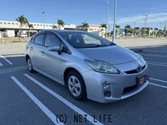 トヨタ プリウス