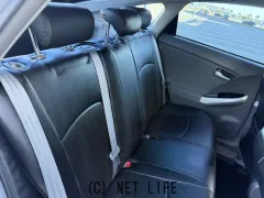 トヨタ プリウス