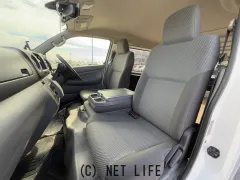 日産 NV350キャラバン