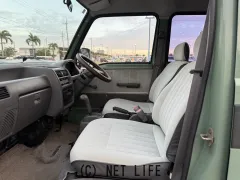 スバル サンバーディアスバン