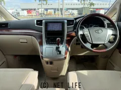 トヨタ ヴェルファイア