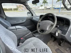 トヨタ ハイエース