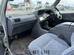 トヨタ ハイエース