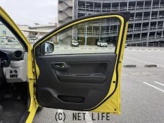 ダイハツ ミライース