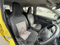 ダイハツ ミライース