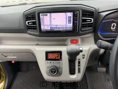 ダイハツ ミライース