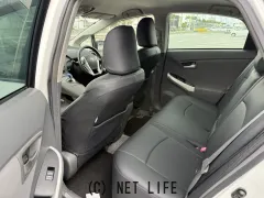 トヨタ プリウス