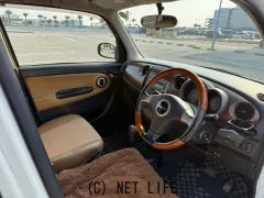 ダイハツ ミラジーノ