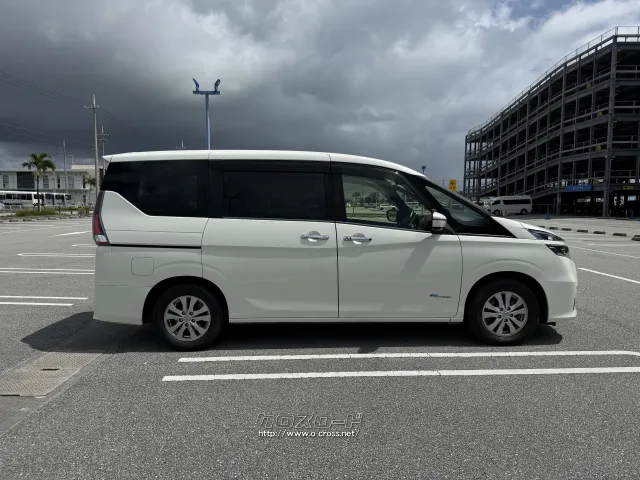 日産 セレナ