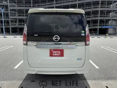 日産 セレナ