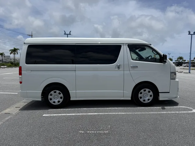 トヨタ ハイエースバン