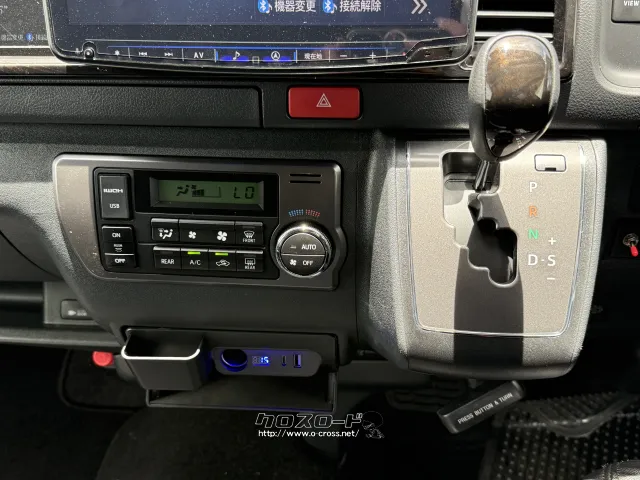 トヨタ ハイエースバン
