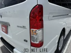 トヨタ ハイエースバン