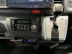 トヨタ ハイエースバン