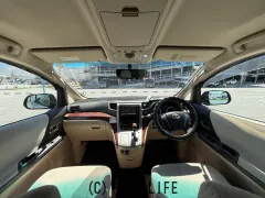 トヨタ ヴェルファイア