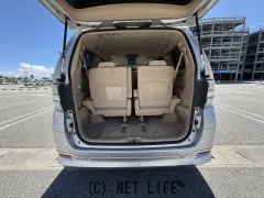 トヨタ ヴェルファイア
