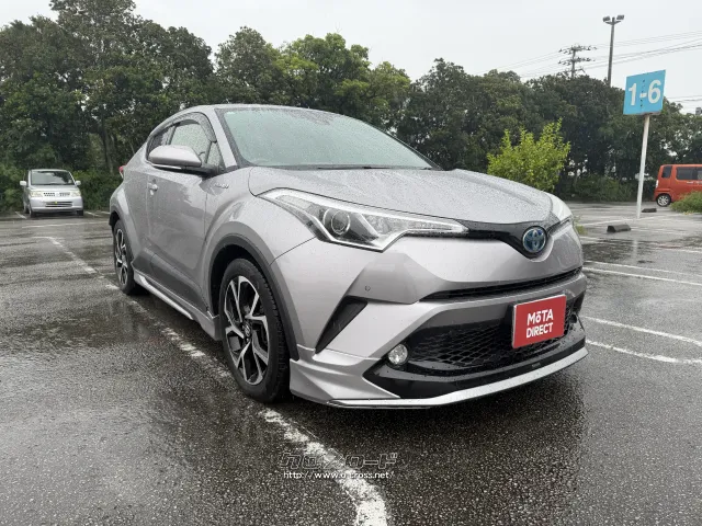 トヨタ C-HR