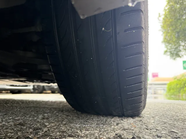 トヨタ C-HR