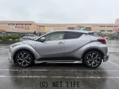 トヨタ C-HR