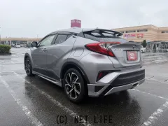 トヨタ C-HR