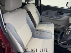 ダイハツ キャスト