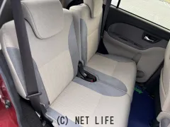 ダイハツ キャスト