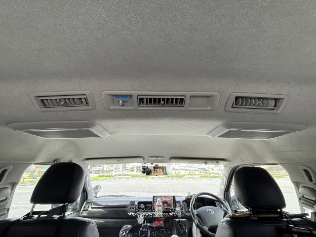 トヨタ ハイエースバン