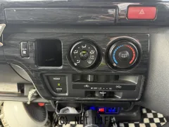 トヨタ ハイエースバン