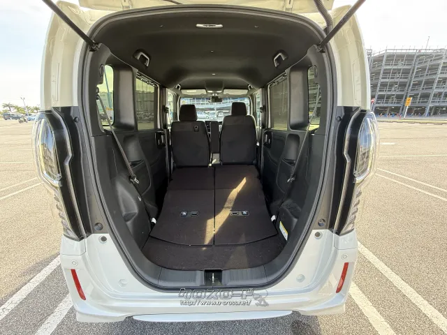 ホンダ N-BOX