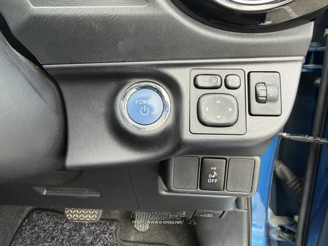 トヨタ アクア