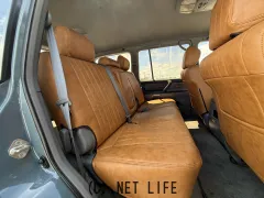 トヨタ ランドクルーザー100