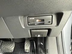 日産 ノートオーラ